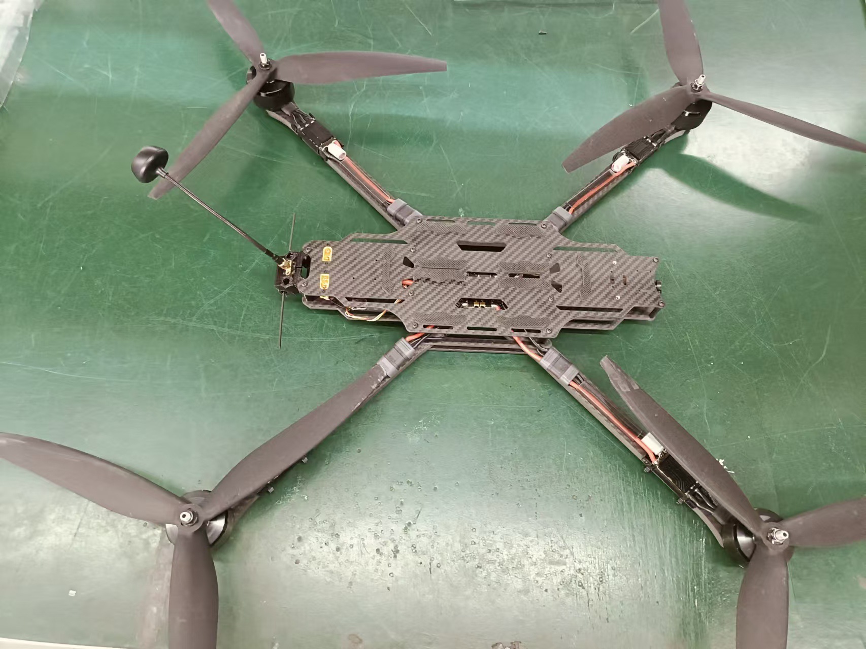 Senchtec 15-tolline 7,0 kg kasulik koormus, tugeva t&otilde;ukej&otilde;uga mini professionaalne videokaamera Uav Quadcopter Fpv droon